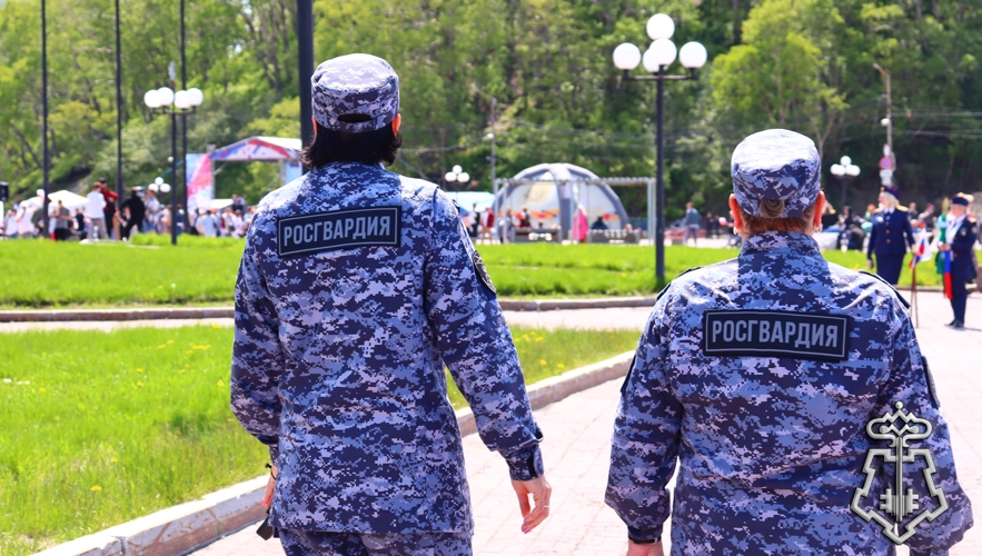 На Камчатке в День России росгвардейцы обеспечили безопасность на праздничных мероприятиях