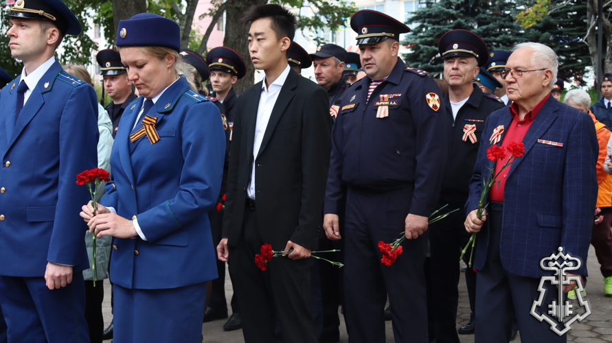 На Камчатке росгвардейцы приняли участие в памятном мероприятии