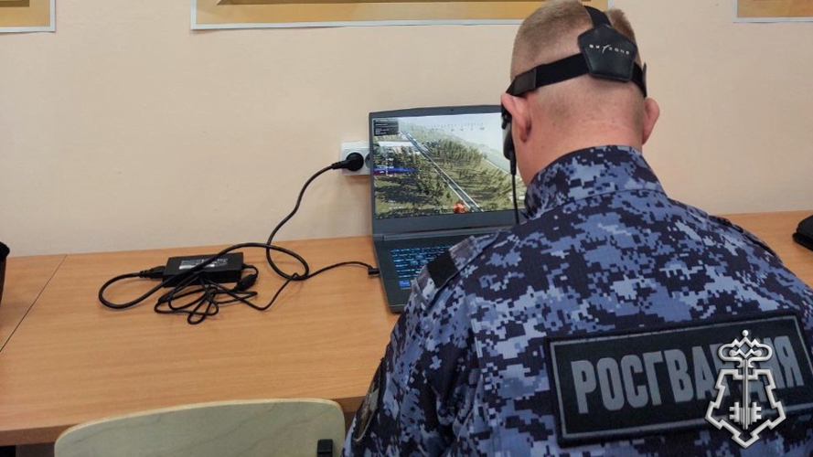 В Петропавловске-Камчатском росгвардейцы провели профориентационную встречу с курсантами